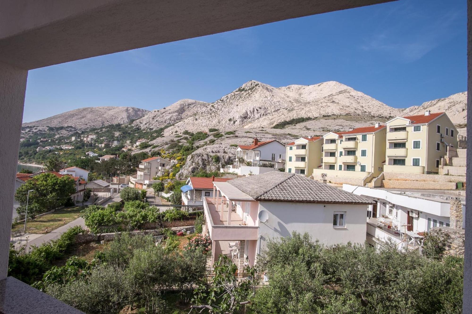Rooms Nadia Stara Baška الغرفة الصورة